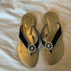 Lindsay Phillips Black Sandals in Black Size 8